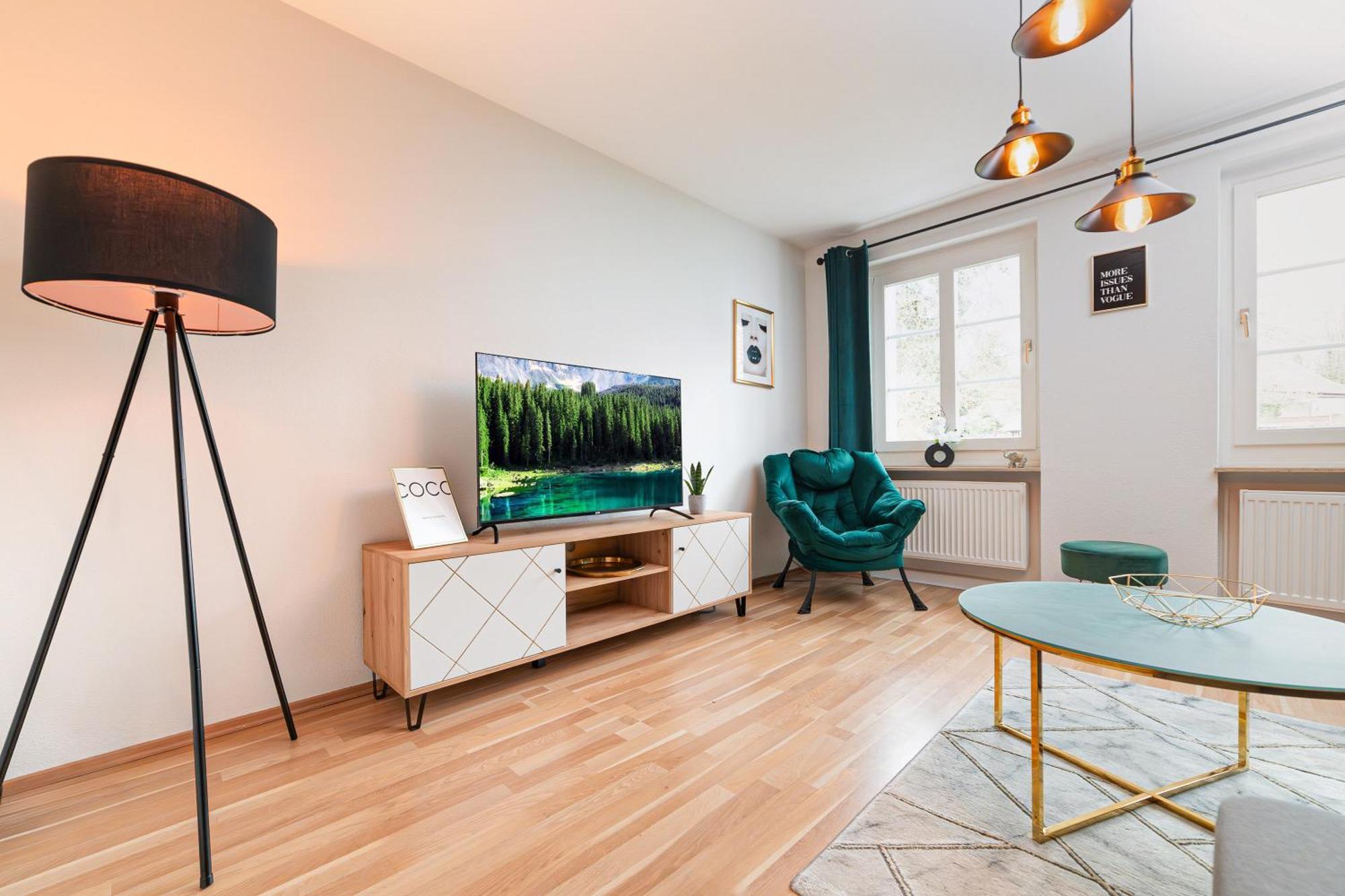 Smart Home - Wuppertal - Perfect For 6 Guests - Central - Netflix - Schwebebahn - Free Parking Zone Exterior foto